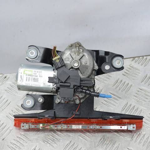 Двигун склоочисника лобового скла (трапеції) A1698201340 MERCEDES