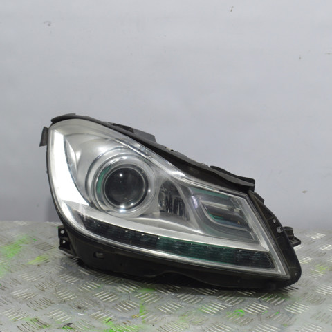 Основна фара - вставка A2048203639 MERCEDES