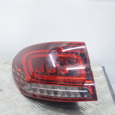 Задній лівий зовнішній ліхтар A2539062203 MERCEDES