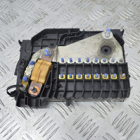 Корпус запобіжників AV6T14A067BC FORD
