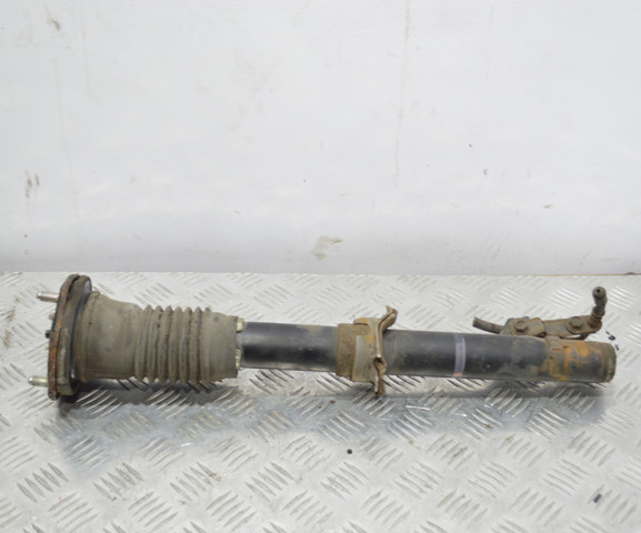 Стійка передня права GS1D34700C MAZDA