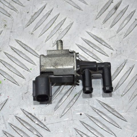 Клапан абсорбера паливних парів K5T48395 MITSUBISHI