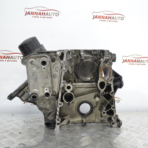 Кришка мотора передня R6110151102 MERCEDES