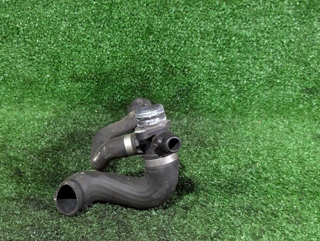 Шланг термостата 11537639997 BMW