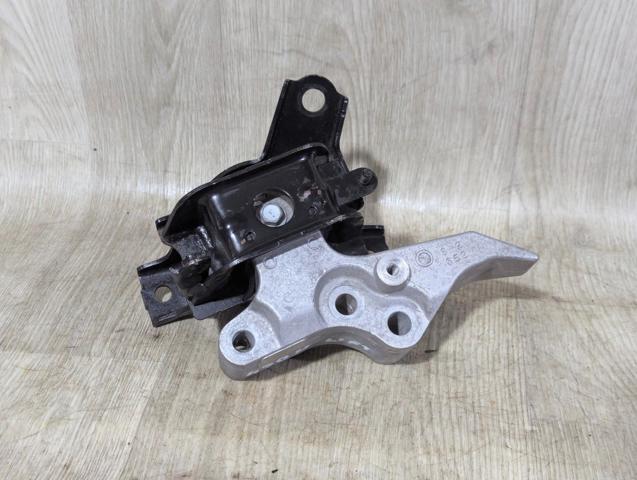 Права подушка мотора 1230531080 TOYOTA