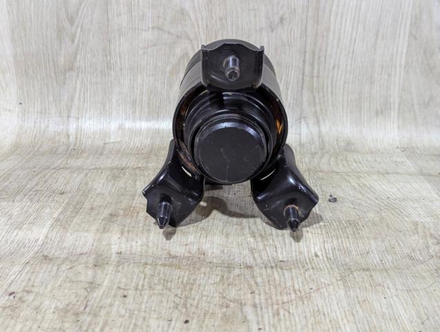 Подушка передньої опори двигуна 1236125110 TOYOTA