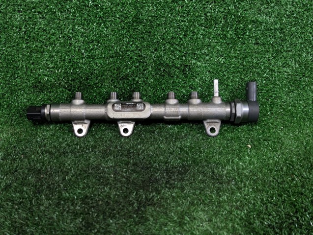 Розподільник палива 13538514154 BMW