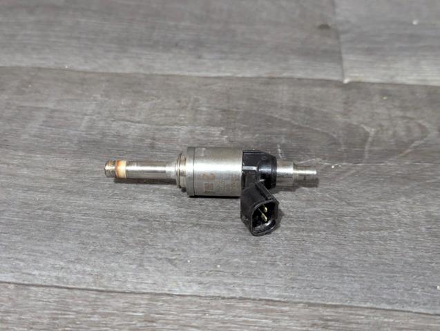 Форсунка вприску палива 2325031120 TOYOTA