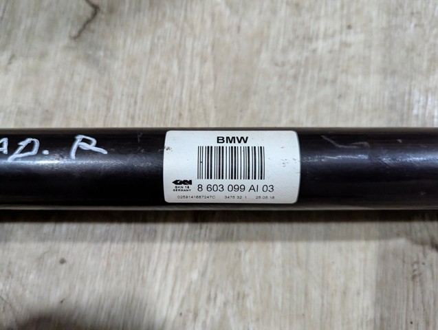 Піввісь задня, ліва 33208603099 BMW