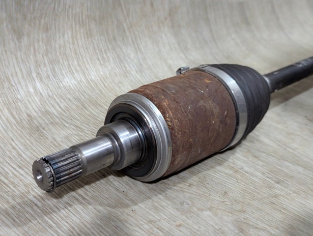 Піввісь задня, ліва 42311TLAA01 HONDA
