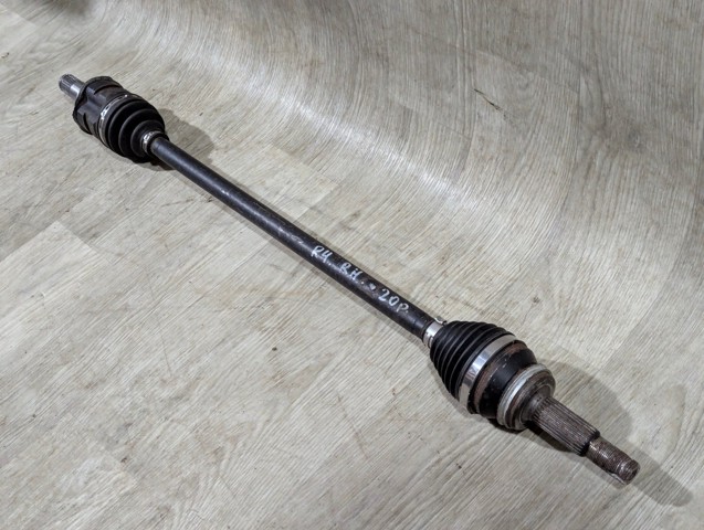Піввісь задня, права 423300R050 TOYOTA