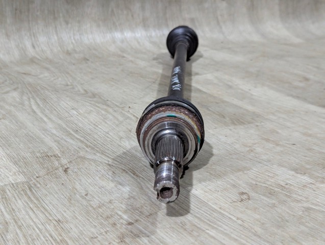Приводи задніх коліс 4233042060 TOYOTA