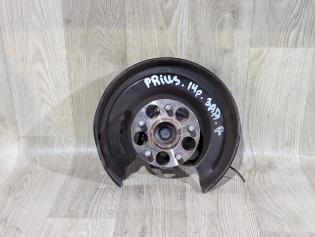 Маточина задня 4245047040 TOYOTA