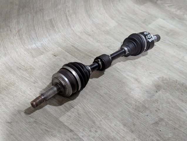 Піввісь передня ліва 4342002J30 TOYOTA