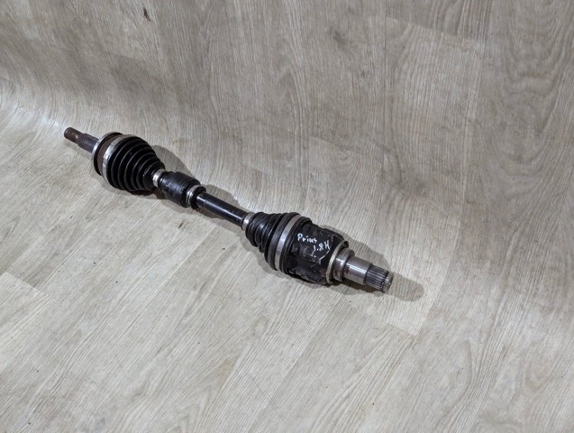 Піввісь передня ліва 4342047031 TOYOTA