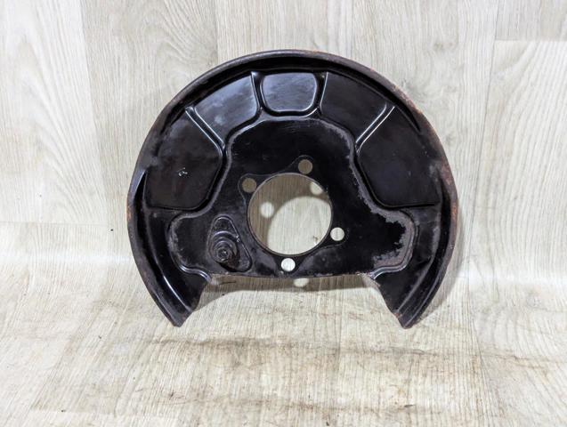 Захист гальмівного диска заднього, правого 4788178010 TOYOTA