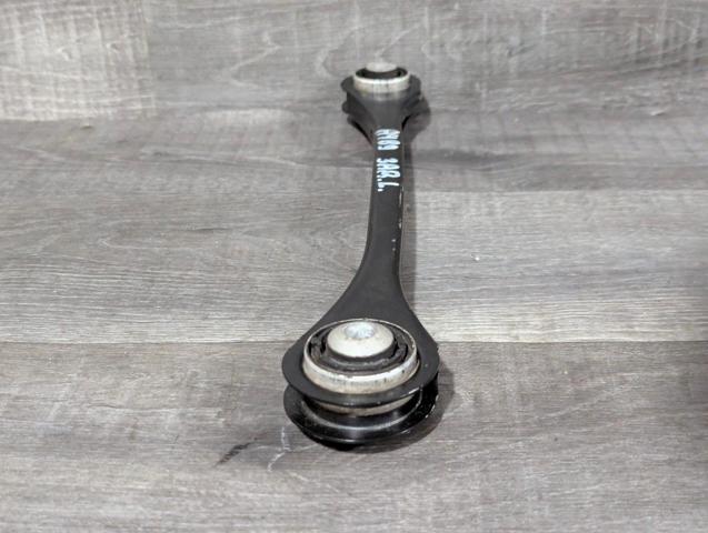 Важіль задньої підвіски поперечний, лівий 4M0505291D VAG