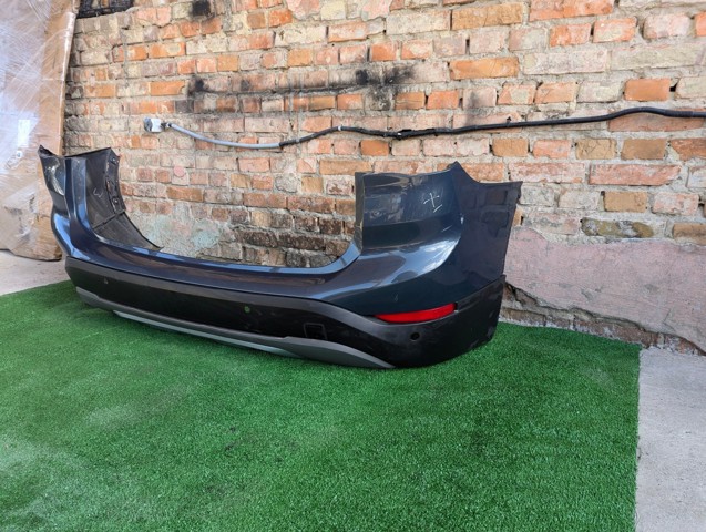 Бампер задній 51127403391 BMW