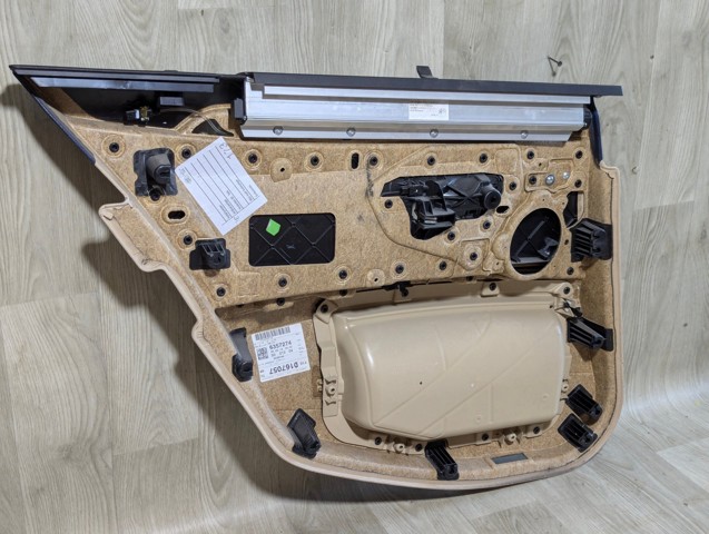 Дверна карта, права, задня 51427273282 BMW