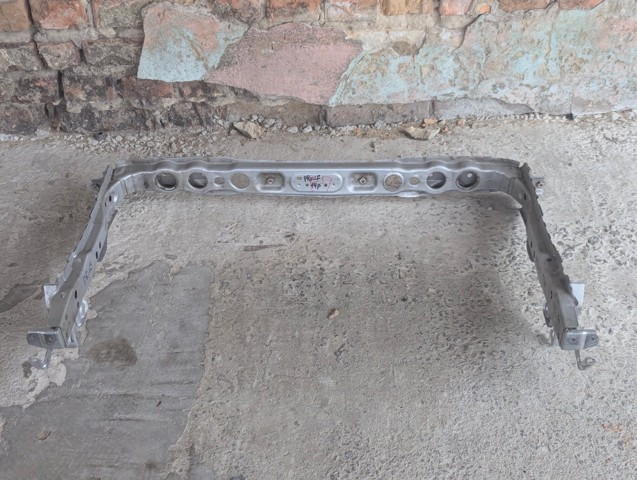 Супорт радіатора в зборі/монтажна панель кріплення фар Toyota Prius