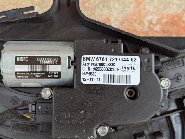Люк в зборі 54107293454 BMW