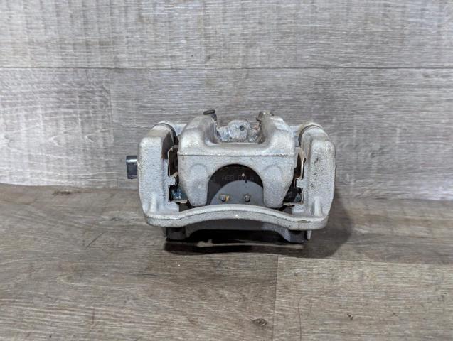 Задній гальмівний супорт лівий 58210D3000 HYUNDAI