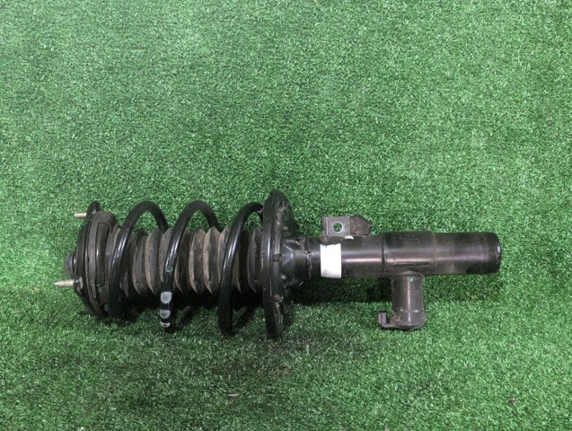 Переднє ліве крило 60261TLAA00ZZ HONDA