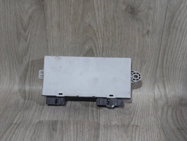 Блок управління центральним замком 61359359013 BMW