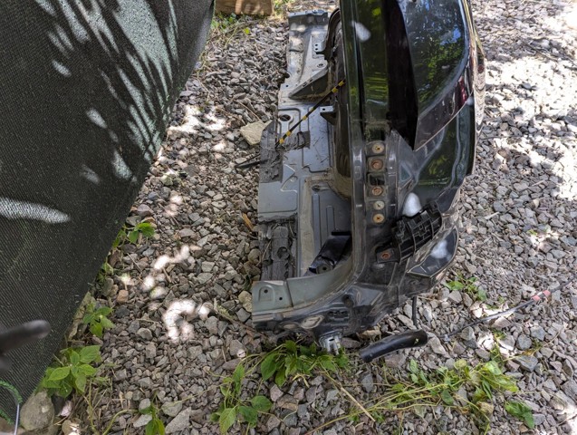 Бічна частина задні праві 616010E051 TOYOTA