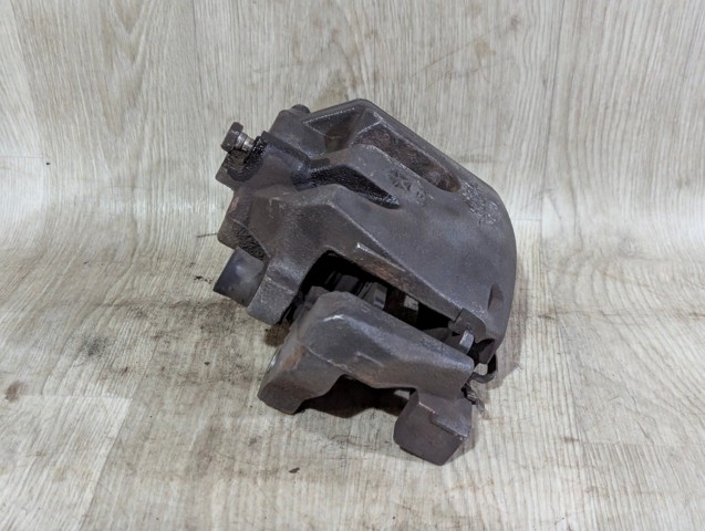 Супорт гальмівний, передній, правий 68138842AB CHRYSLER