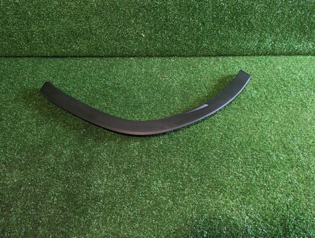 Молдинг арки колеса заднього, правий 7560548030 TOYOTA