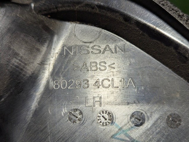 Внутрішня накладка кріплення дзеркала лівого 802934CL1A NISSAN