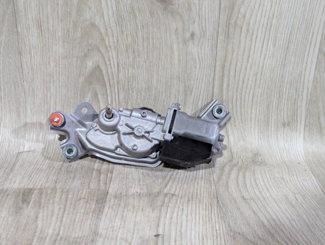 Двигун склоочисника заднього скла 8513048080 TOYOTA