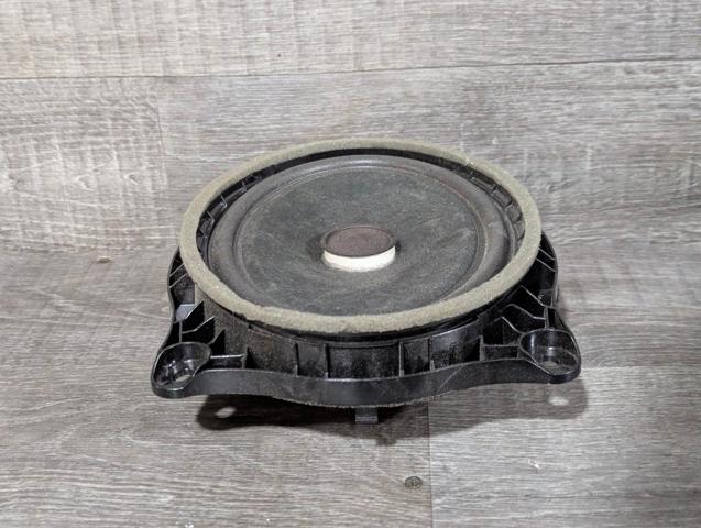 Динамік передньої двері 861600WW00 TOYOTA