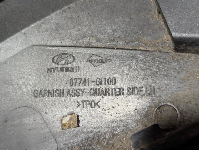 Розширювач заднього крила, лівий 87741GI100 HYUNDAI