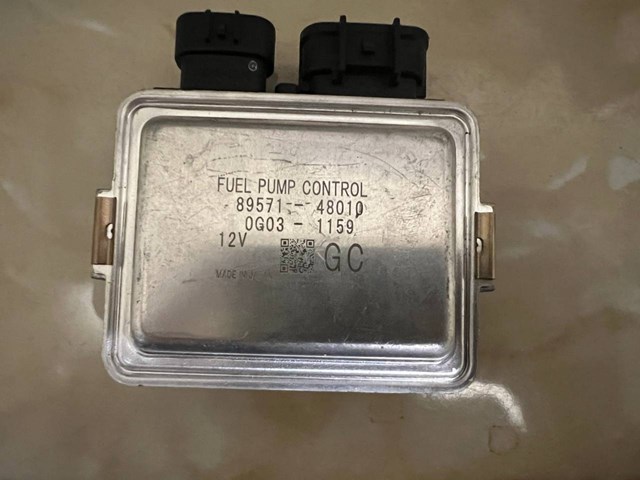 Модуль керування (ЕБУ) паливного насосу 8957148010 TOYOTA