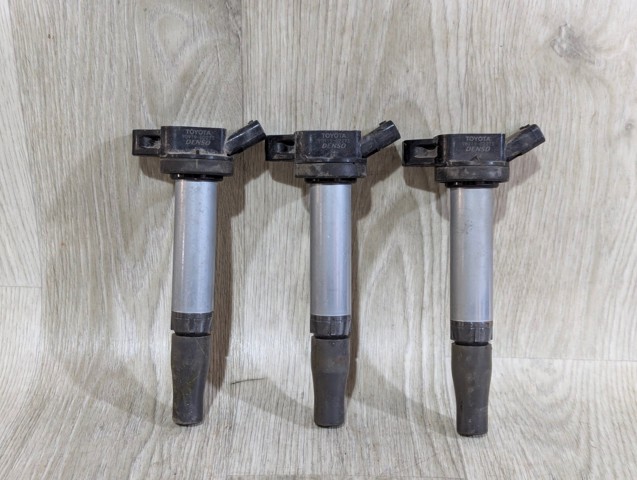 Котушка Toyota Auris UKP