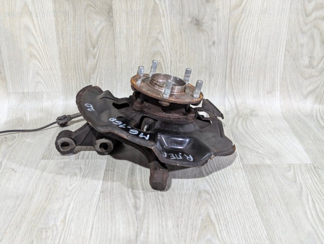 Вісь передня і поворотні кулаки GHP933021A MAZDA