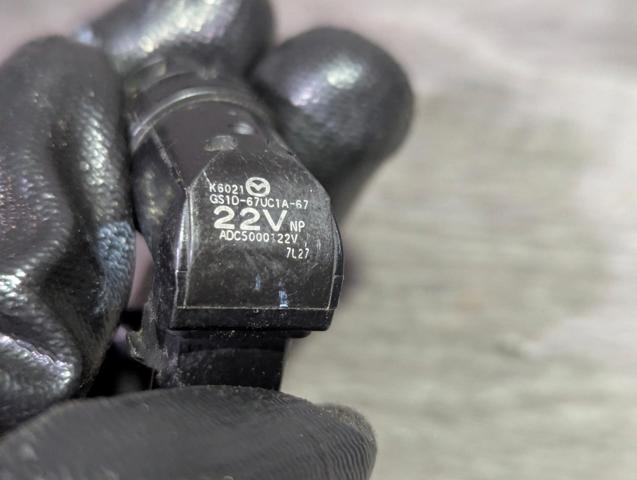 Датчик сигналізації паркування (парктронік), задній бічній GS1D67UC1A MAZDA