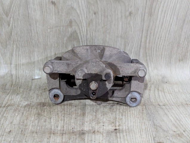 Супорт гальмівний, передній, правий K0Y13398Z MAZDA
