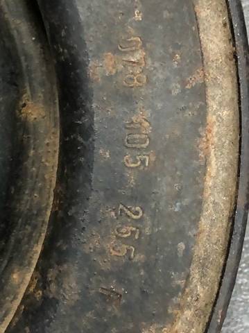Демпфер колінвалу 078105255F VAG