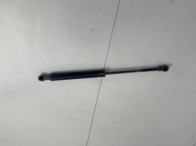 Упор капота 51238174866 BMW
