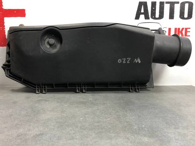 Корпус повітряного фільтра A6130900201 MERCEDES