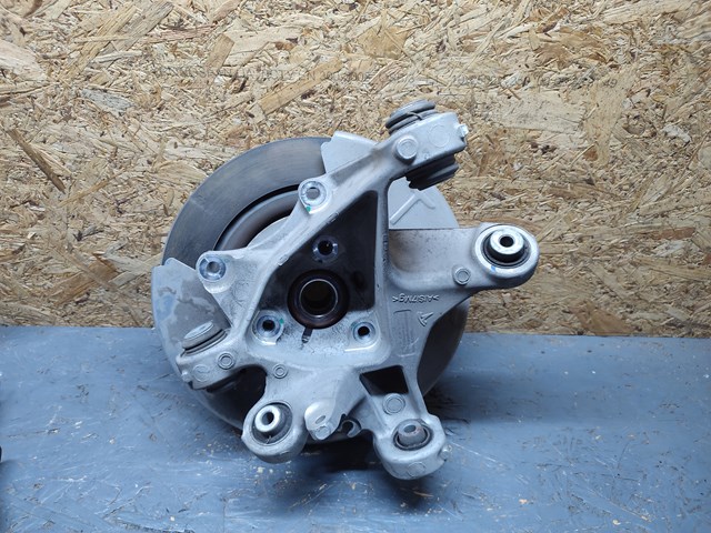 Цапфа поворотного кулака 104441600F Tesla Model