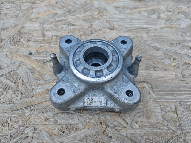 Кріплення переднього амортизатора 31306889272 BMW