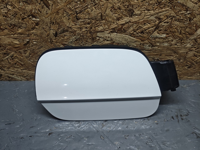Лючок бензобака / паливного бака 3G8809909A VAG