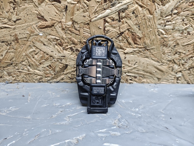 Кронштейн кріплення дзеркала салону 4M0845543 VAG