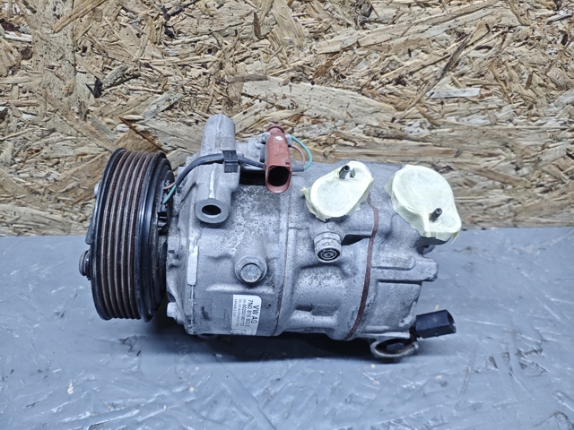 Компресор кондиціонера 7N0816803E VAG