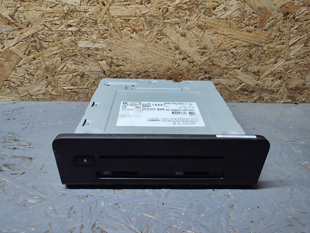 Блок керування мультимедійний 8W0035652J VAG