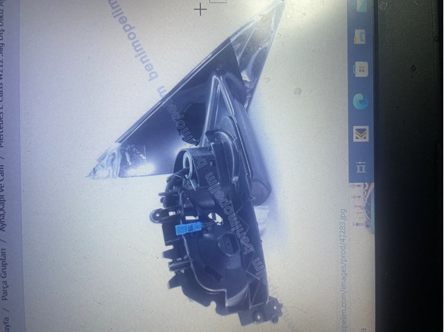 Праве бокове дзеркало 2128101876 MERCEDES